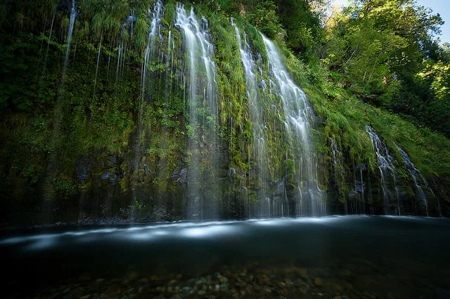 Waterfalls in Northern California Mossbrae Falls 