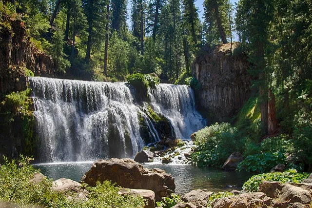 Waterfalls in Northern California McCould Falls 