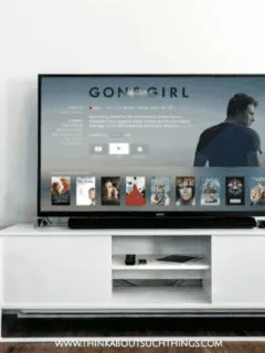 how to throw a movie night