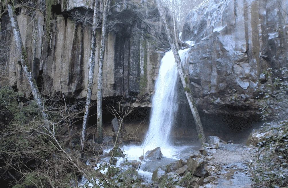 Waterfalls in Northern California Hedge Creek Falls