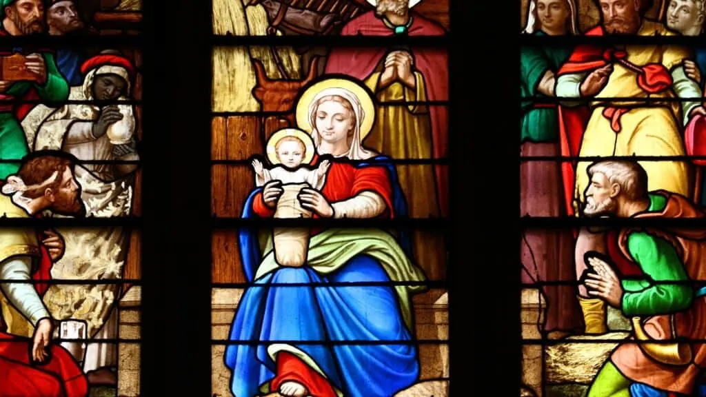 Mary wearing the color blue Biblical