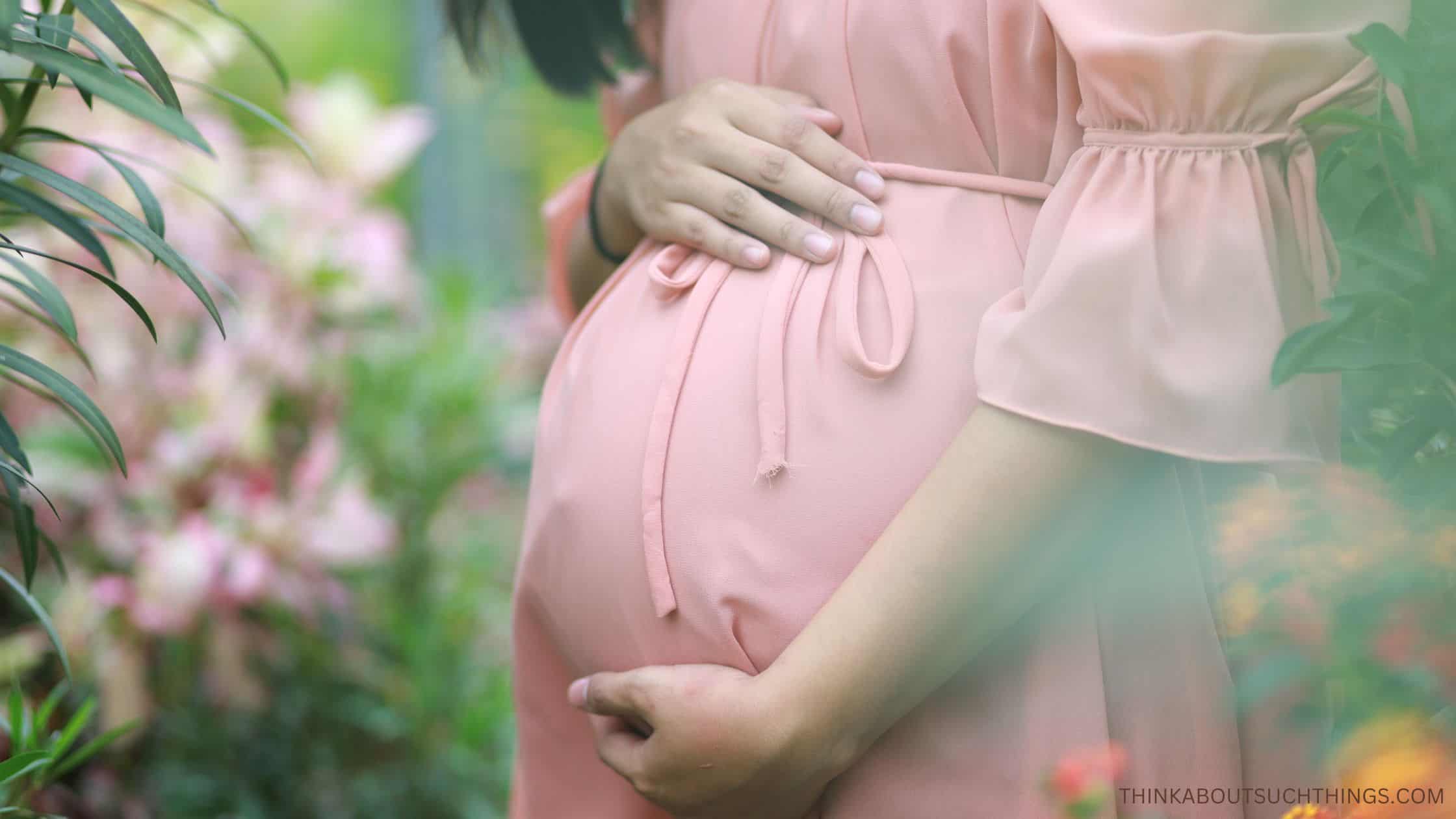 10 Powerful Prayers For Expectant Mothers | Think About Such Things